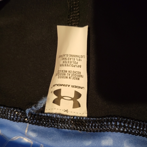 Women's Under Armor capris - Picture 2 of 4